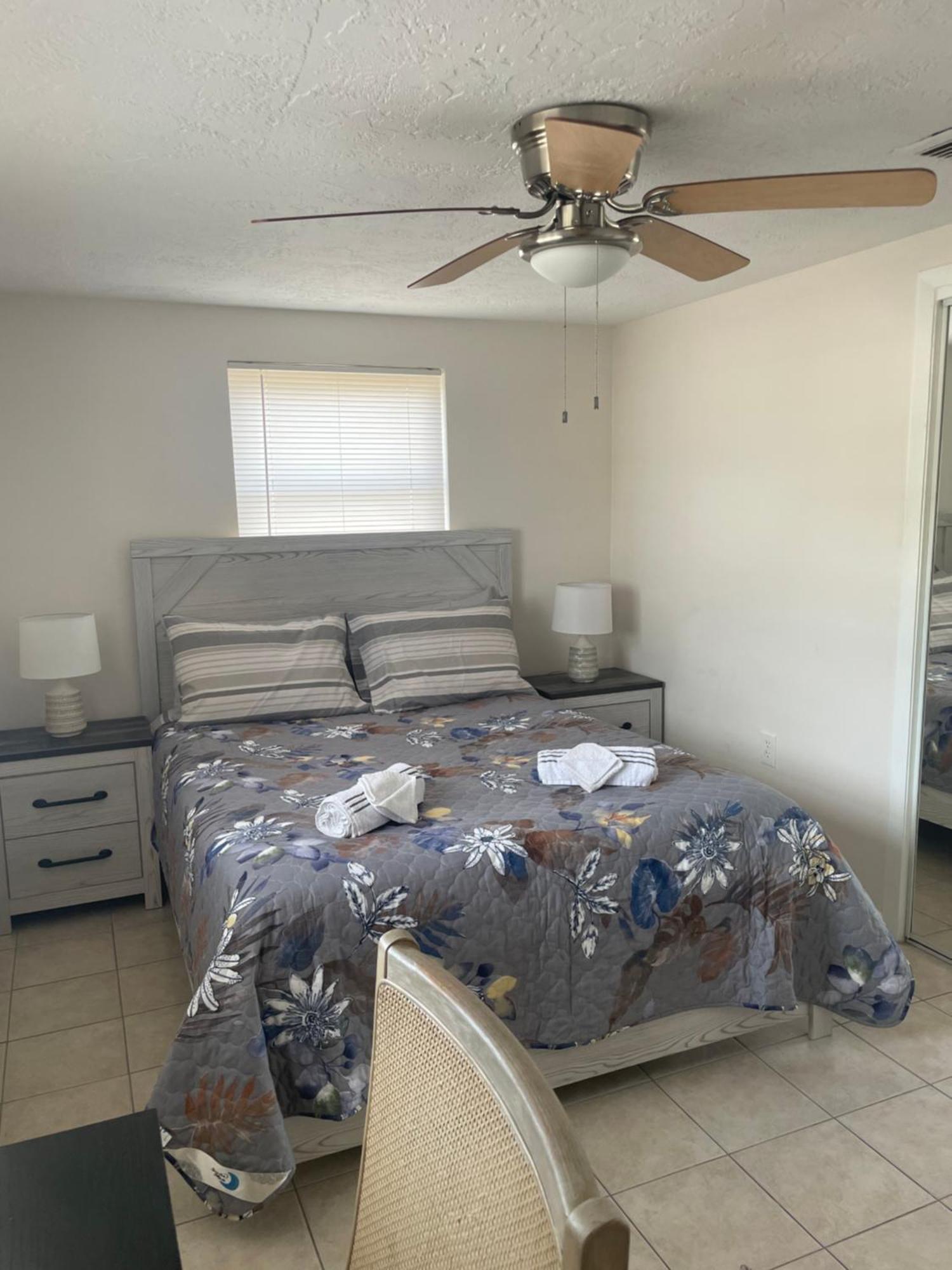 Small Cozy Home Beverly Hills 外观 照片